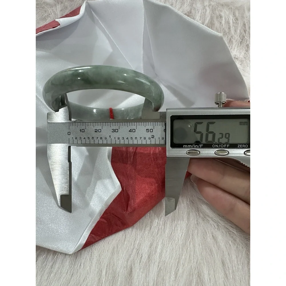 Natural Moss in Snow Jade Bangle Bracelet 56.3mm | Sage Green & White Stone L09